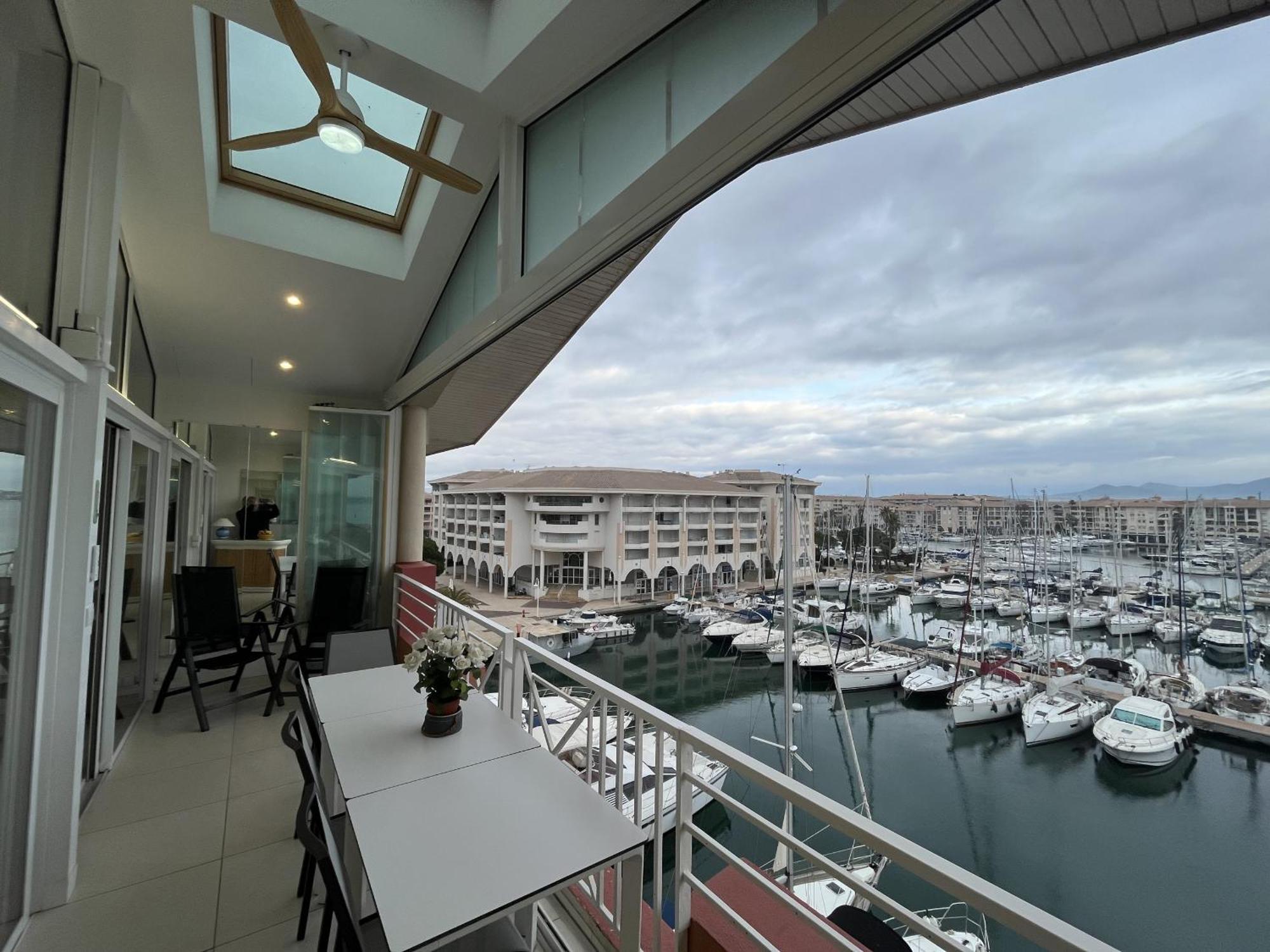 Appartement Le Must Cap Hermes, Incroyable Vue Sur Port, T2- Fréjus